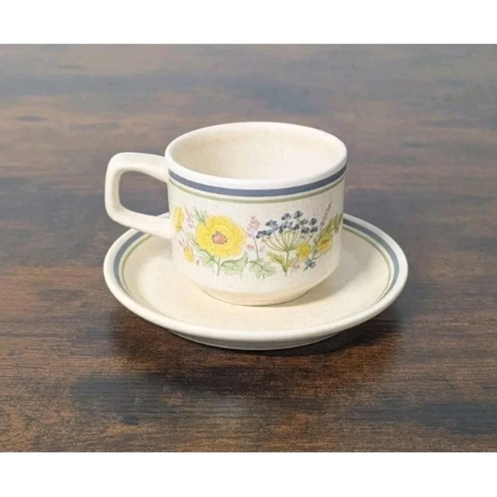 Lenox Temper-Ware‎ Summer Spice Cup and Saucer Set